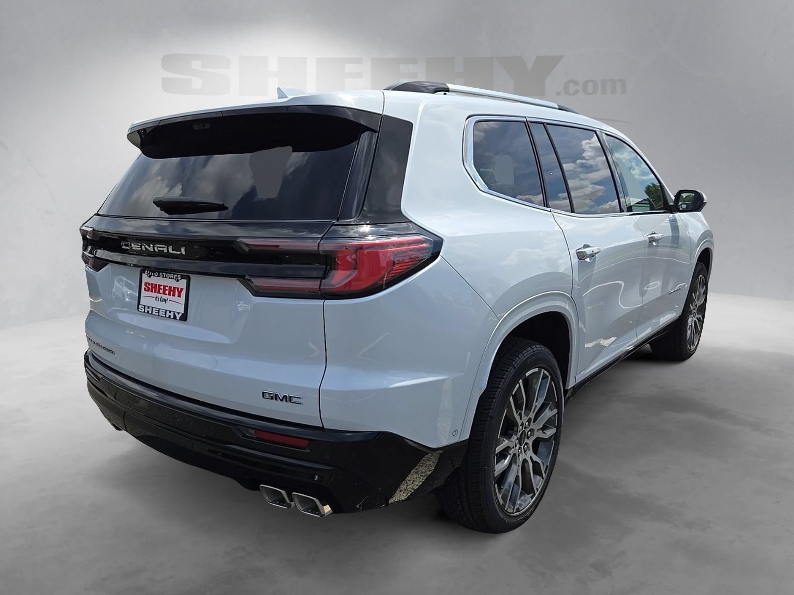 2026 GMC Acadia Denali Ultimate - Photo 7