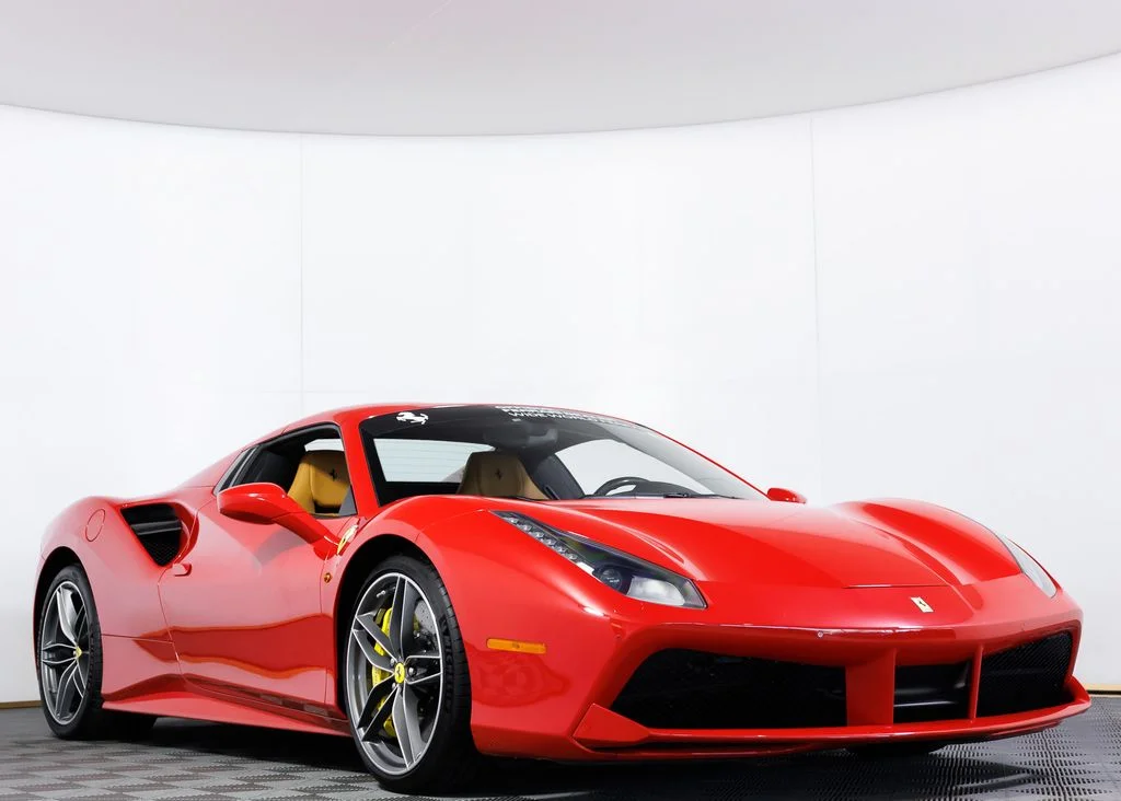 Used 2018 Rosso Corsa Ferrari Base image 6