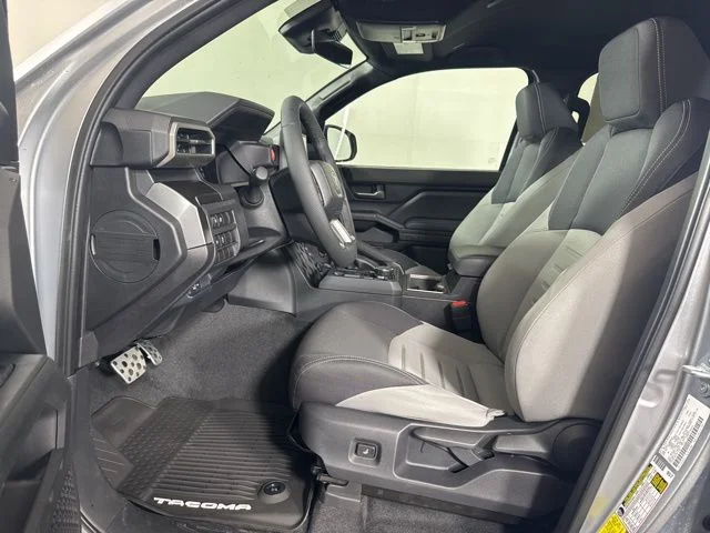 2026 Toyota Tacoma TRD Sport - Photo 11