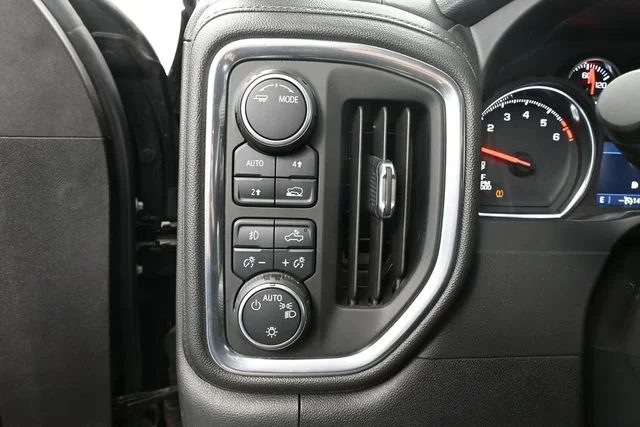 2021 Chevrolet Silverado 1500 RST - Photo 34