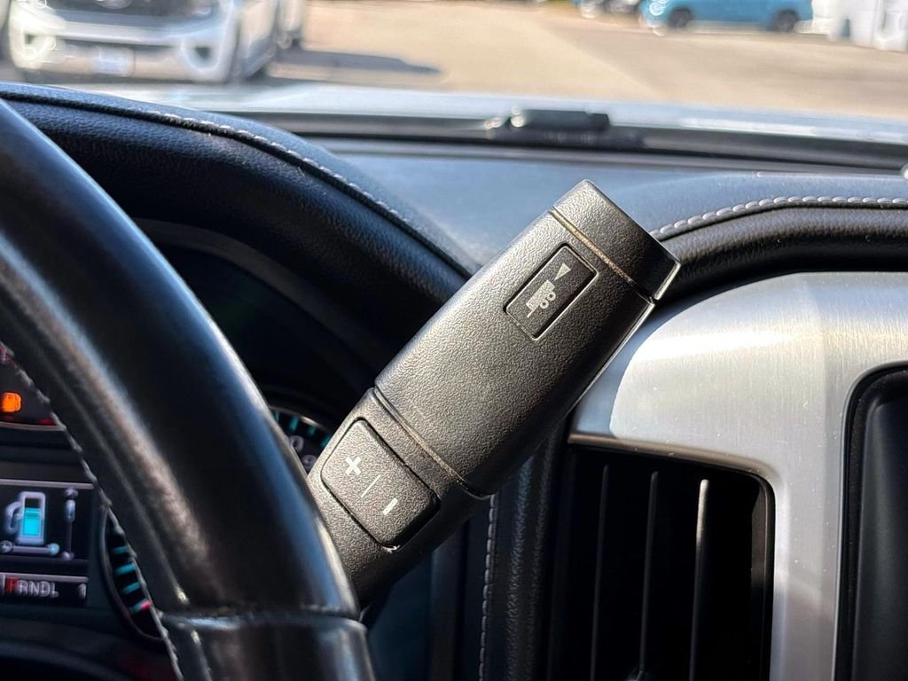 Used 2019 Silver GMC SLE image 24
