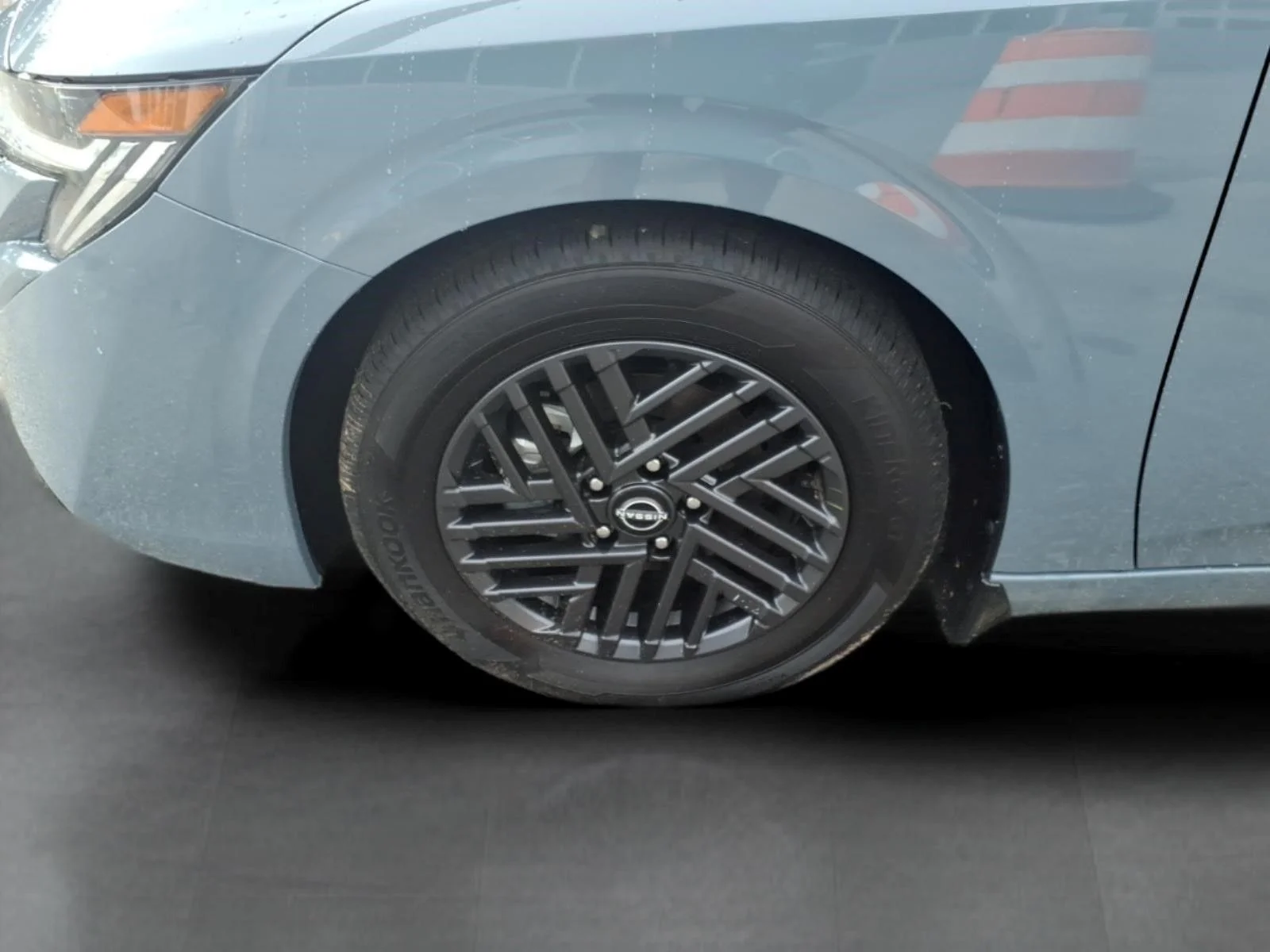 New 2026 Atlantic Gray Metallic Nissan SV image 4