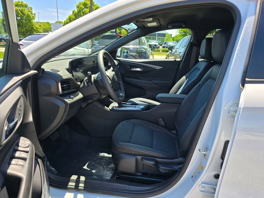 New 2026 Summit White Buick Preferred image 14
