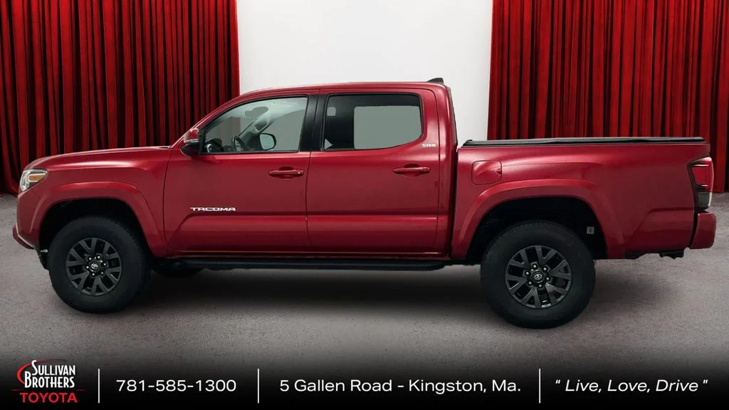 Used 2023 Red Toyota SR5 image 8