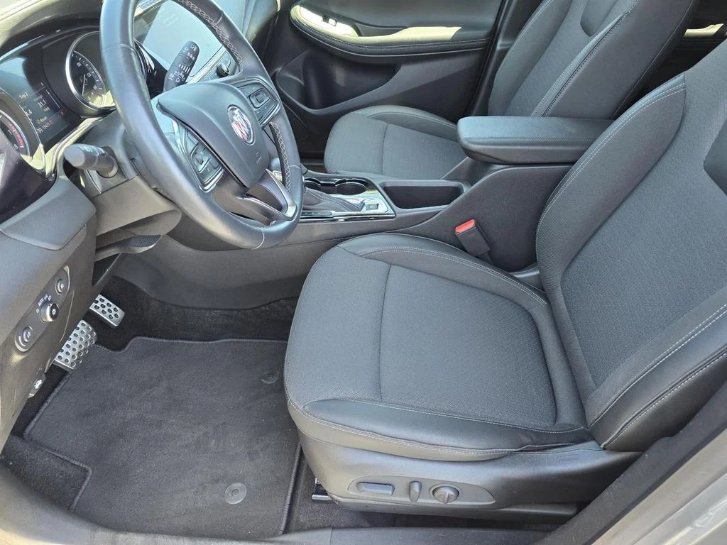 Used 2023 Moonstone Gray Metallic Buick Select image 9