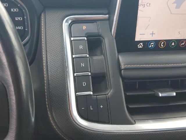 Used 2021 ONYX BLACK GMC AT4 image 25