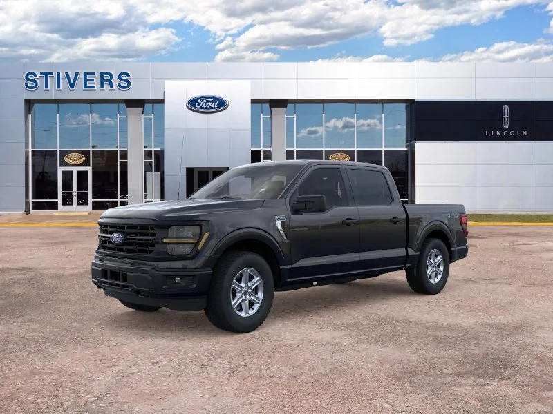 New 2026 Black Ford XLT image 2