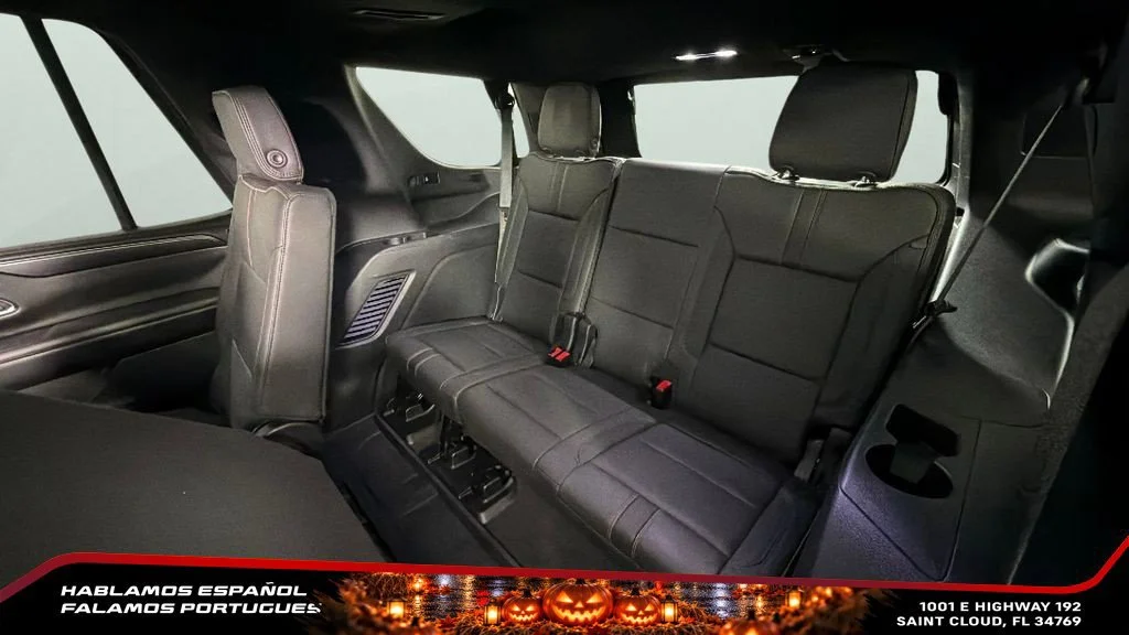 Used 2024 Black Chevrolet RST image 28
