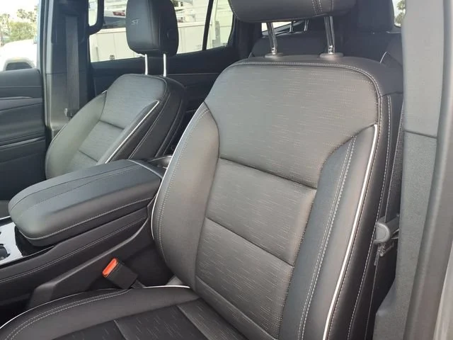 Used 2026 Moonstone Gray Metallic Buick Sport Touring image 14