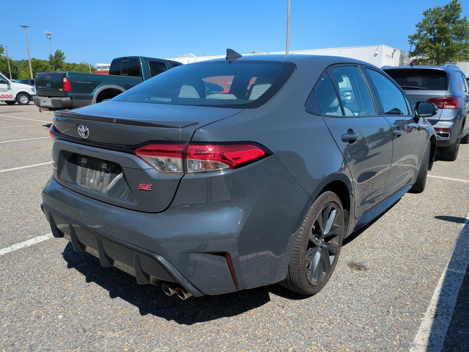 Used 2023 Underground Toyota SE image 4