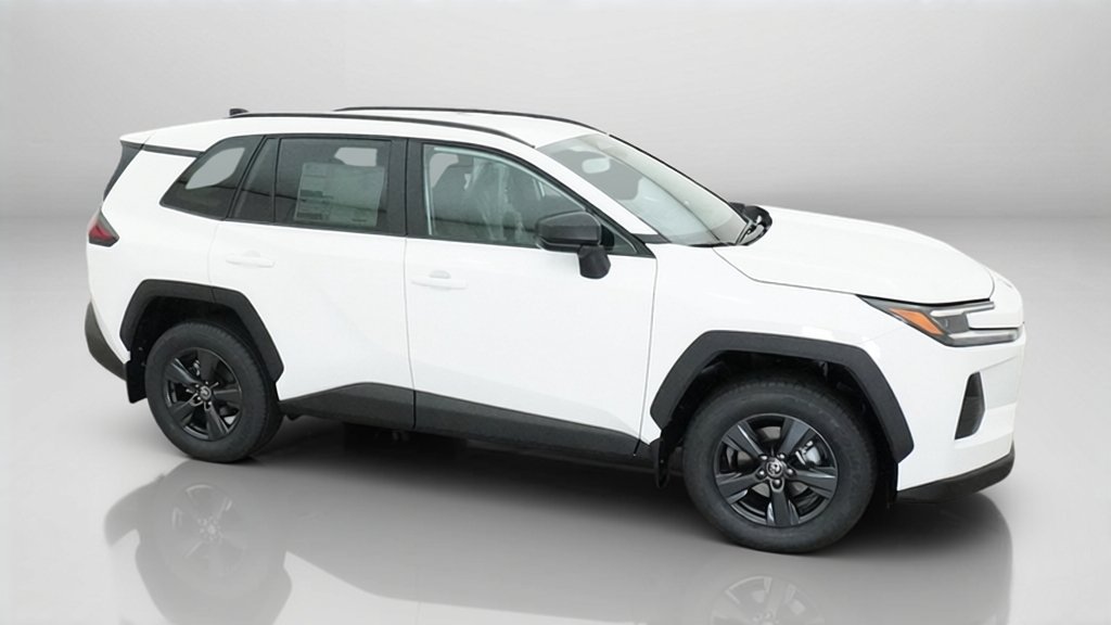 New 2026 Ice Cap Toyota LE image 6