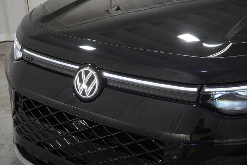 Certified Used 2025 Black Volkswagen 2.0T SEL R-Line image 39