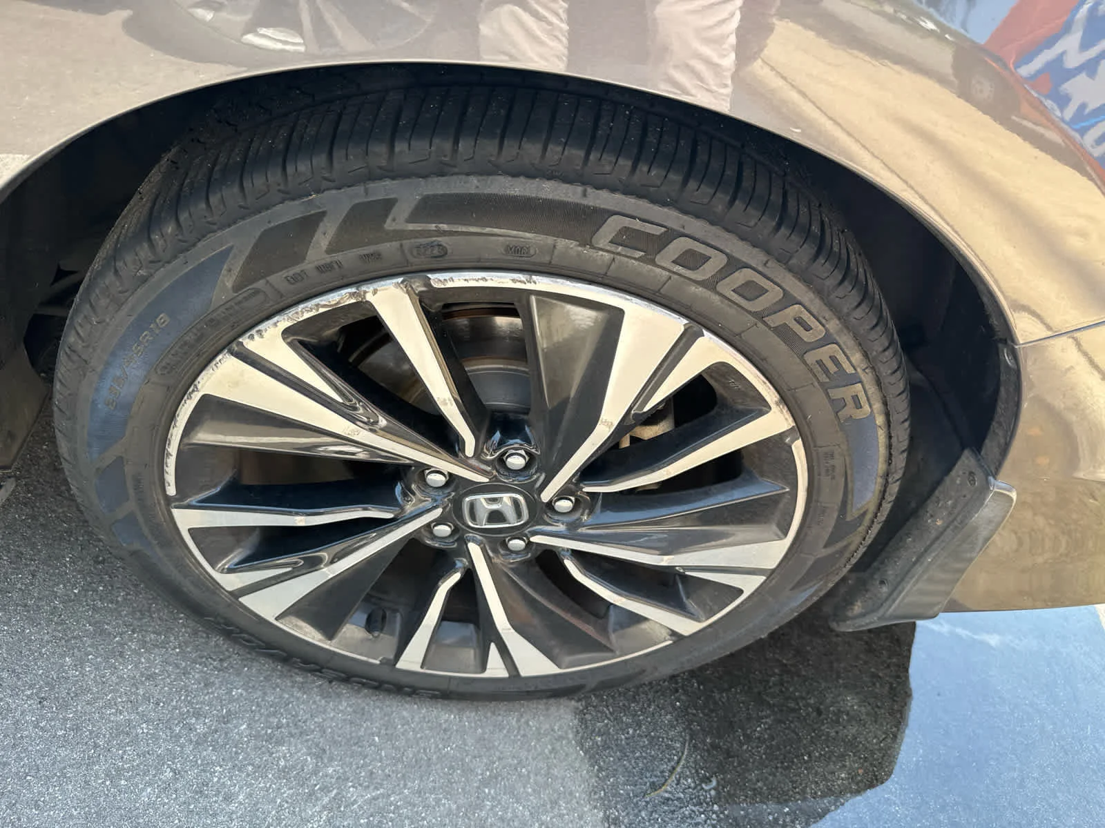 Used 2017 Modern Steel Metallic Honda EX image 5
