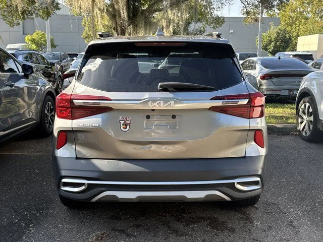 Used 2023 Gray Kia S image 5