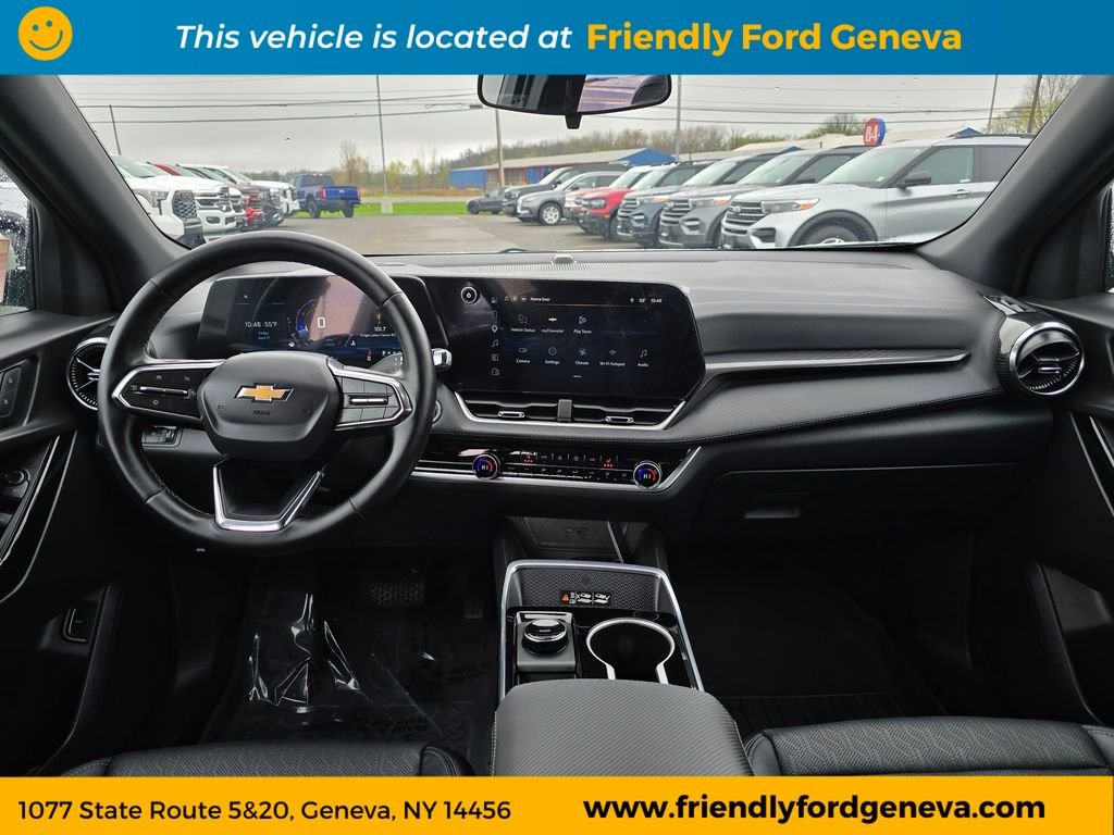 Used 2026 Green Chevrolet LT image 13