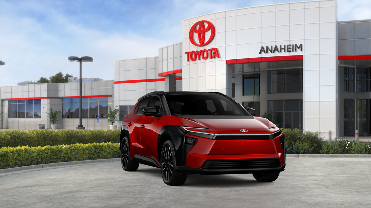 New 2026 Supersonic Red with Midnight Black Metallic roof Toyota Limited image 16