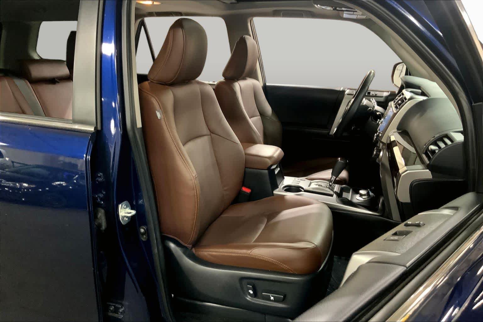 Used 2022 Nautical Blue Metallic Toyota Limited image 9
