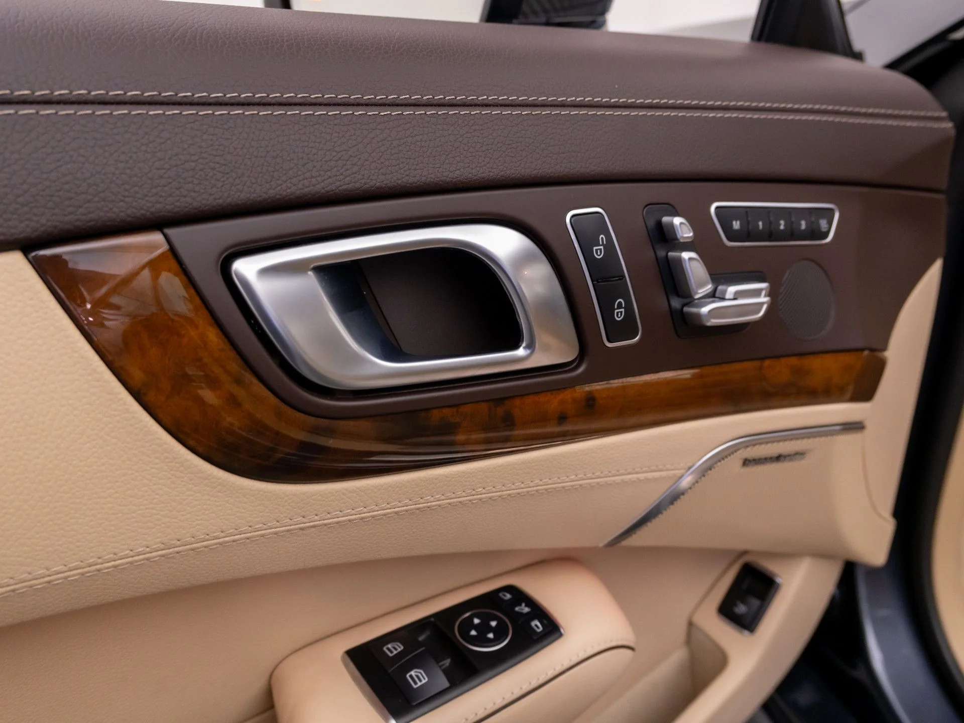 Used 2013  Mercedes-Benz SL 63 AMG® image 14
