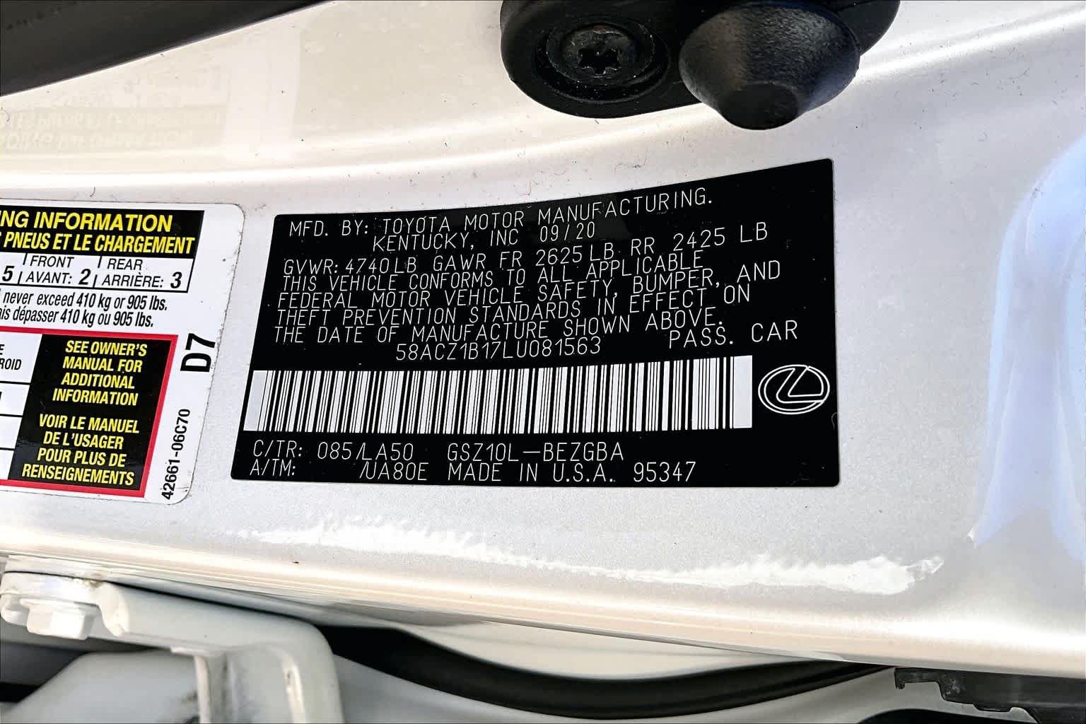 Used 2020 Eminent White Pearl Lexus  image 35