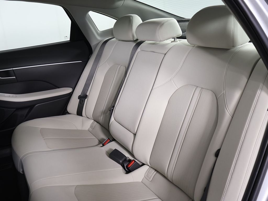 Certified Used 2024 Silver Hyundai SEL image 28