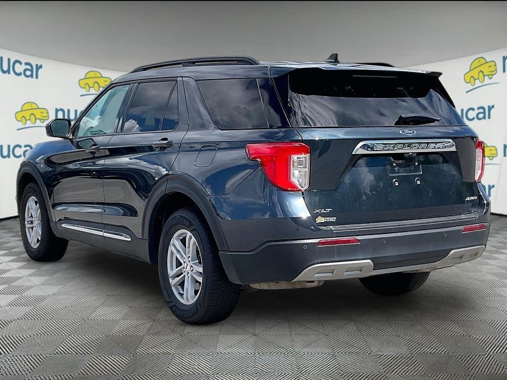 Used 2024 Stone Blue Metallic Ford XLT image 4