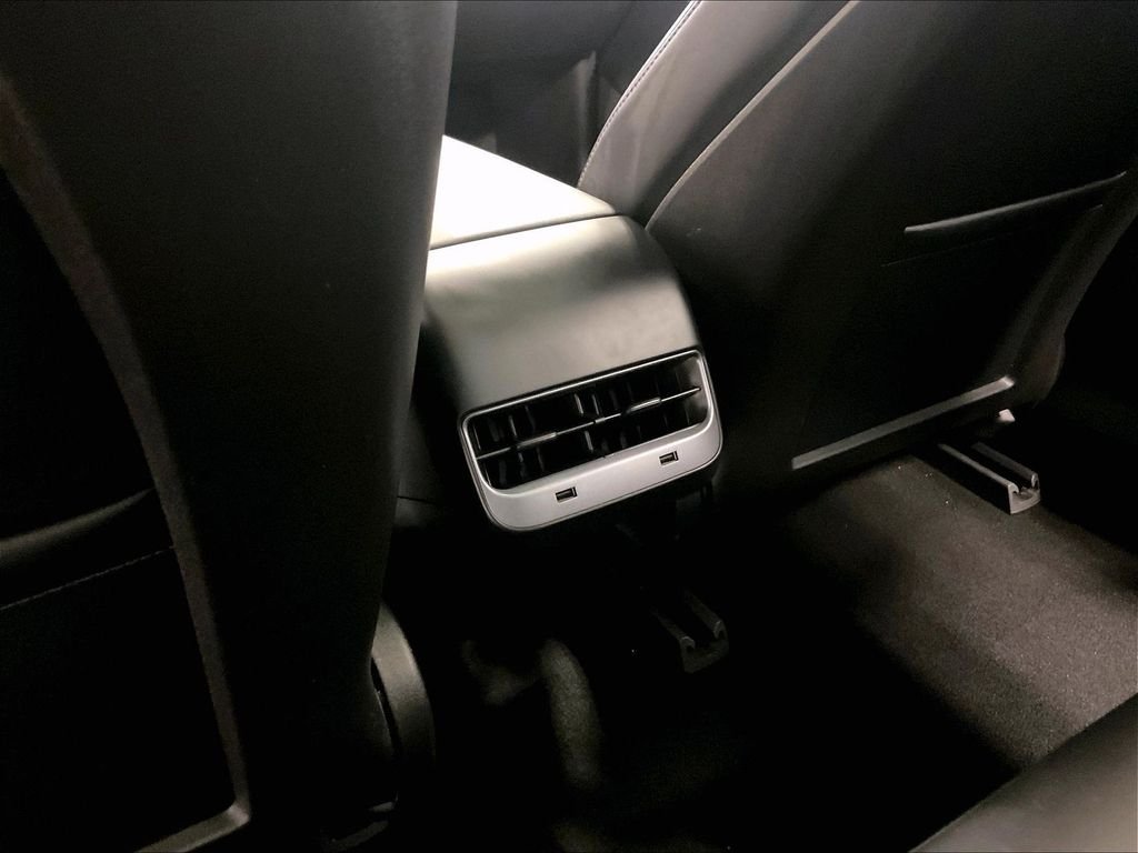 Used 2018 Gray Tesla Long Range image 28