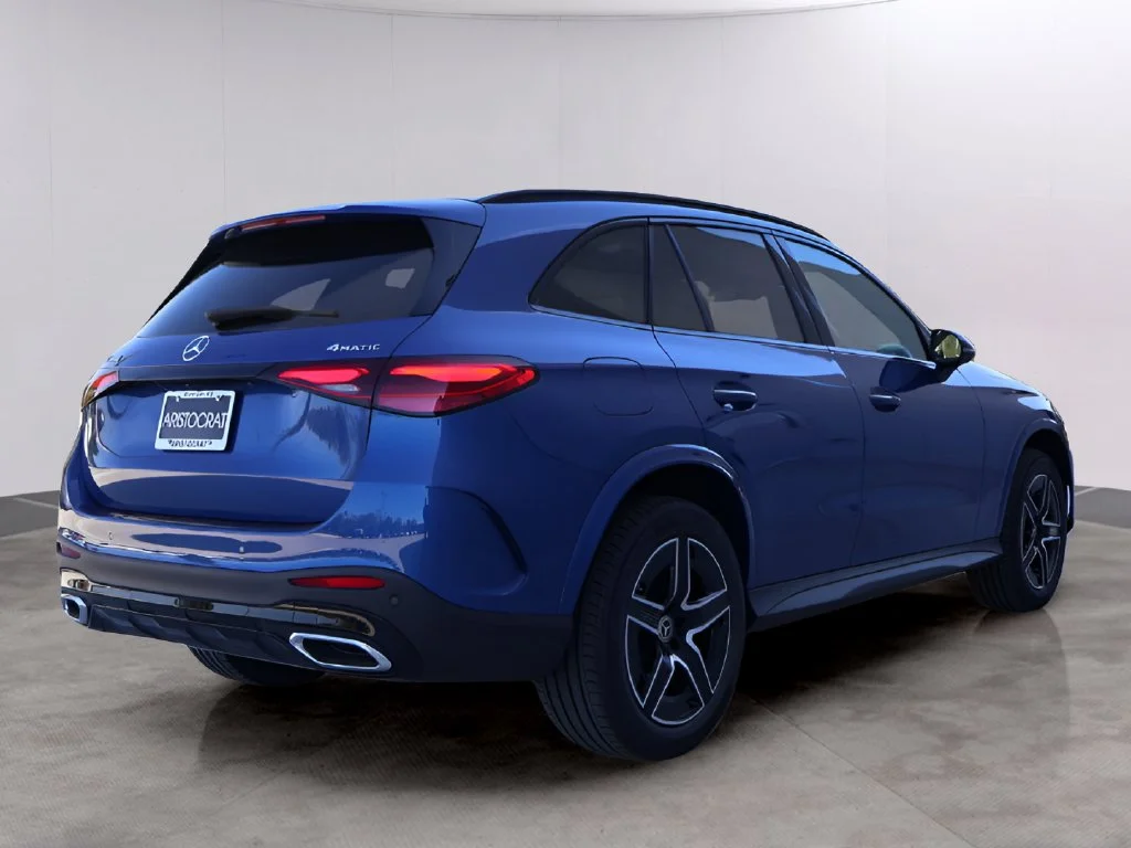 New 2027 Blue970 Mercedes-Benz GLC 300 image 4