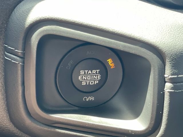 Used 2025 White Jeep Rubicon image 23