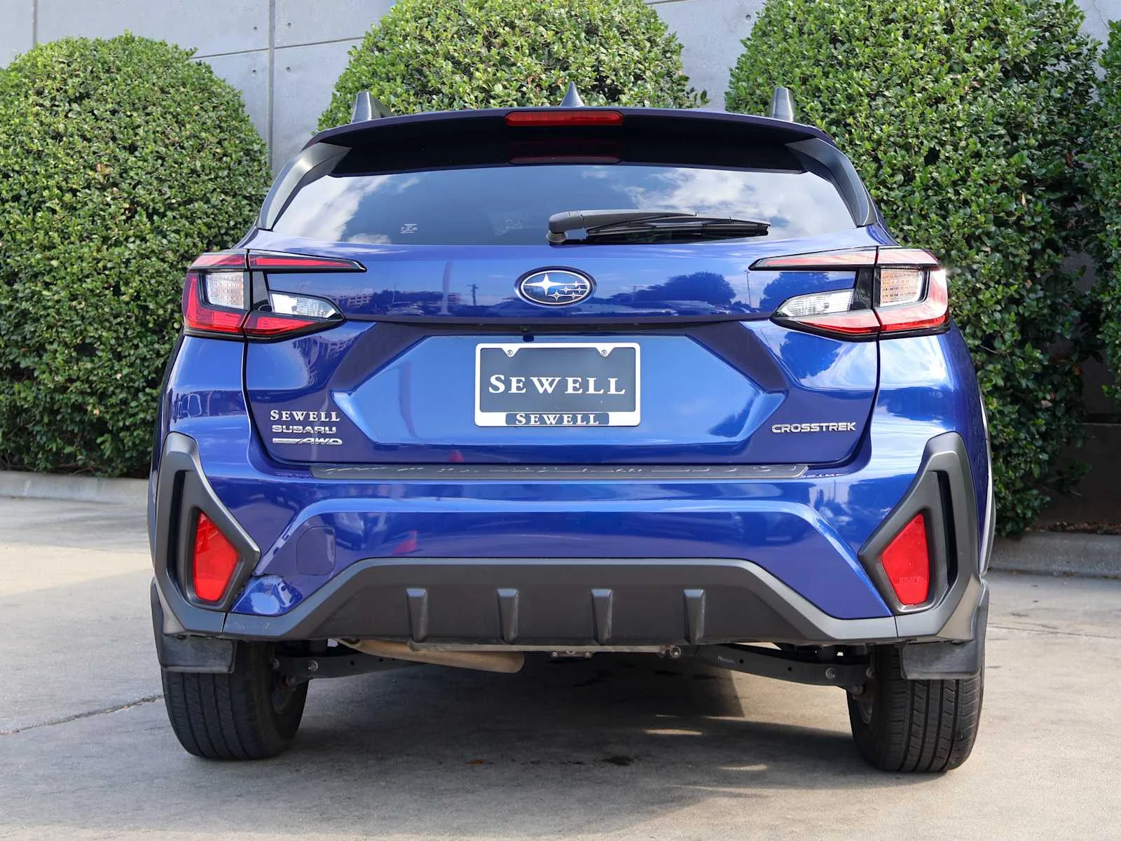 Used 2024 Sapphire Blue Pearl Subaru Premium image 6