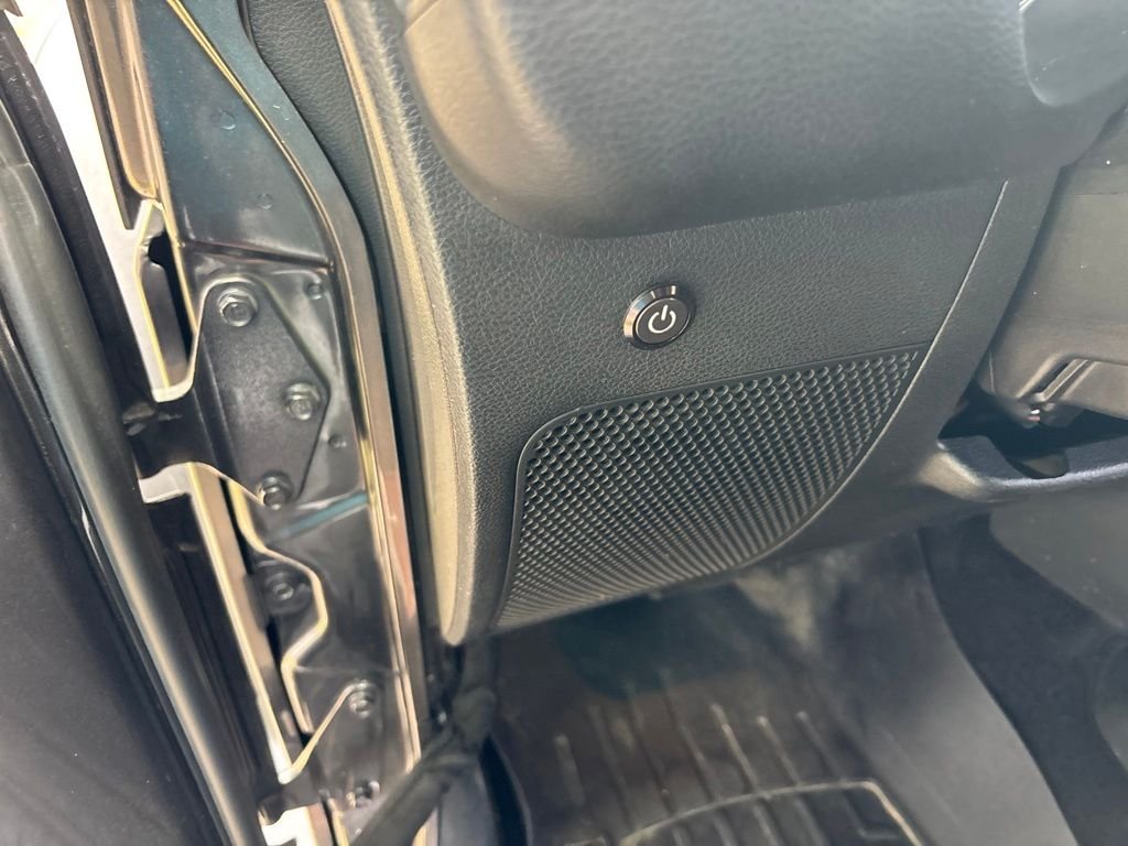 Used 2017 Gray Jeep Unlimited Sport image 24