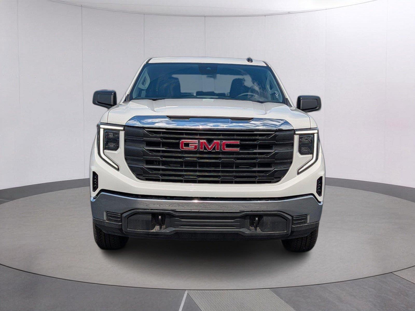 New 2026 Summit White GMC Pro image 9
