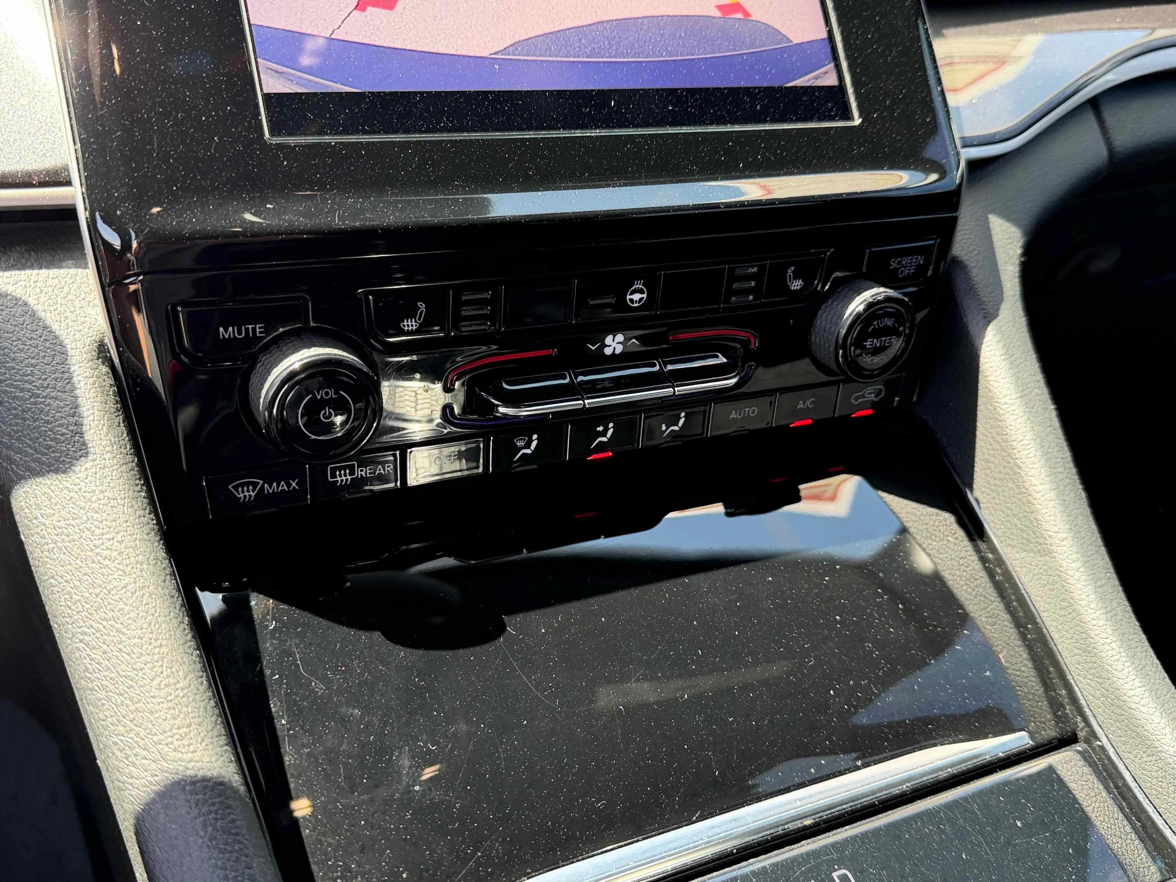 Used 2021 Baltic Gray Metallic Clearcoat Jeep Altitude image 24