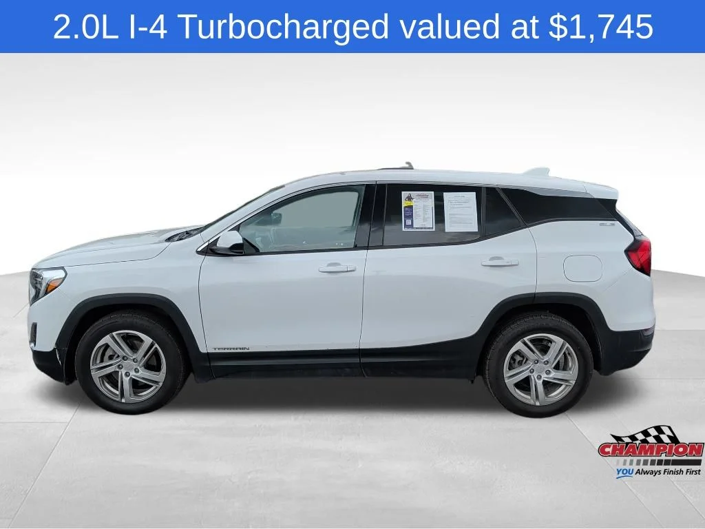 Used 2019 White GMC SLE image 2