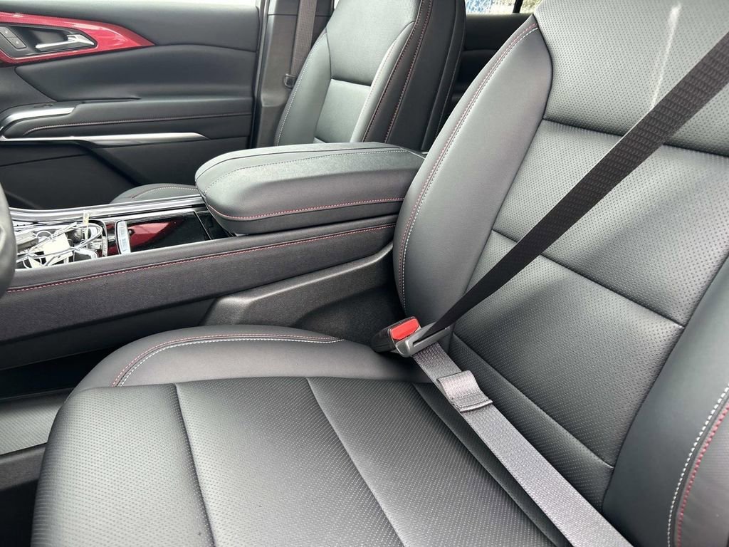 New 2026 Mosaic Black Metallic Chevrolet Z71 image 18