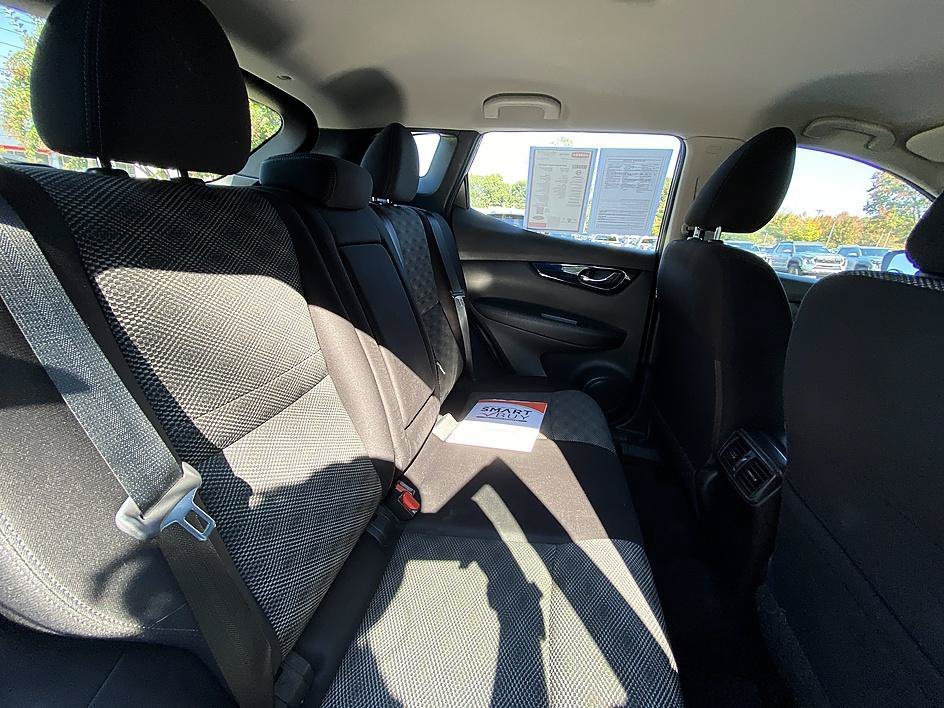 Used 2019 Gun Metallic Nissan SV image 24