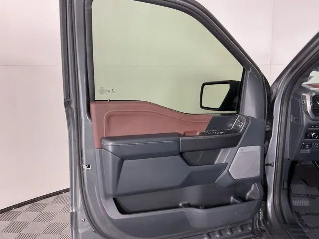 Used 2023 Gray Ford Lariat image 13