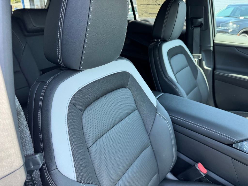2026 Chevrolet Blazer EV LT - Photo 9