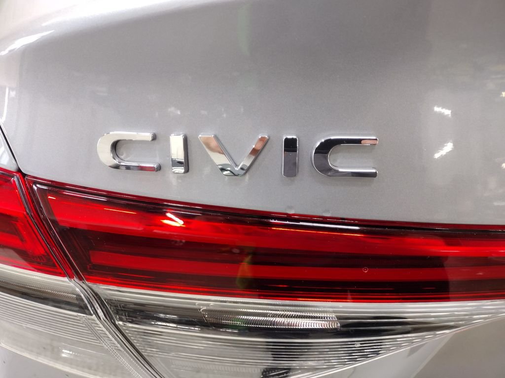 Used 2024 Silver Honda LX image 14