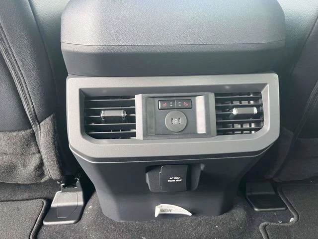 New 2026 Avalanche Ford Lariat image 11
