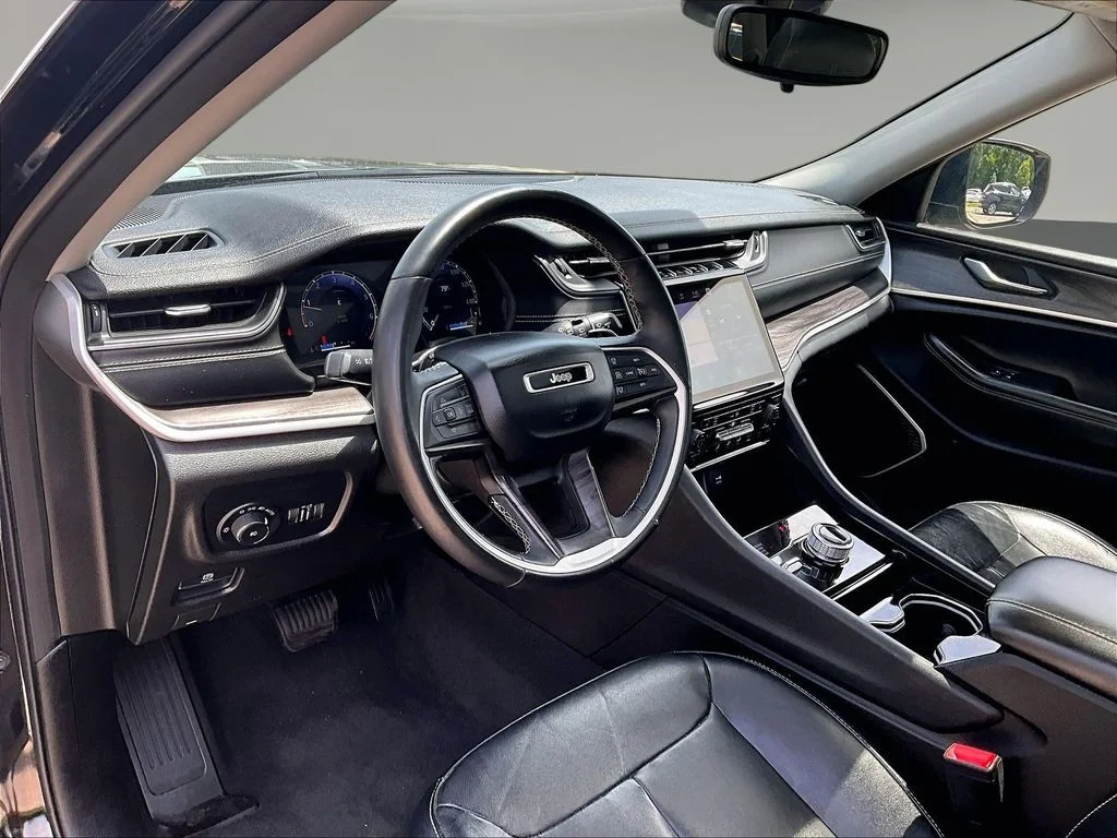 Used 2021 Black Jeep Limited image 22
