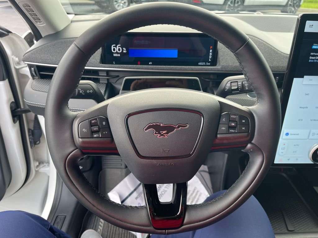 Used 2024 White Ford Premium image 17