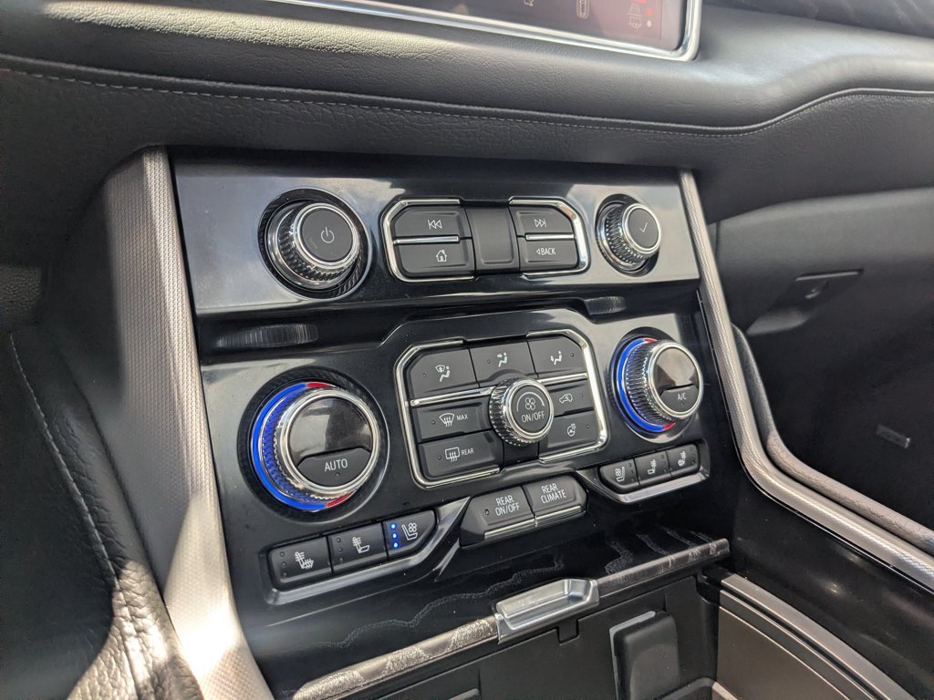 Used 2024 Titanium Rush Metallic GMC Denali image 19