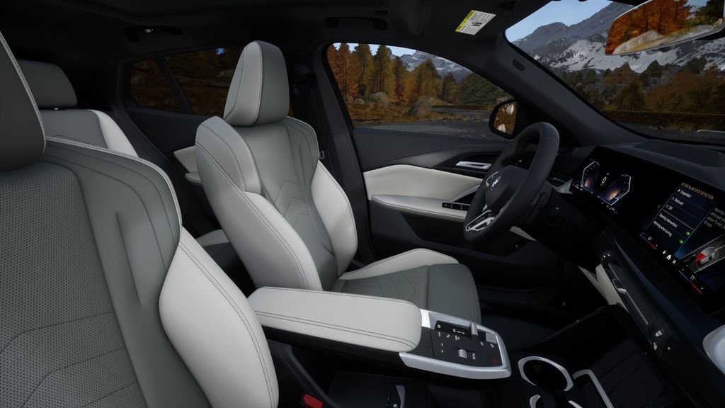 New 2026 Black Sapphire Metallic BMW xDrive28i image 35