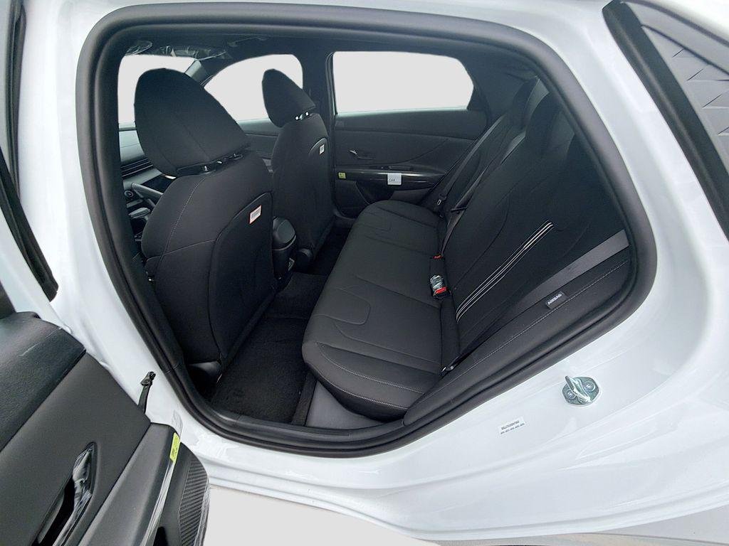 New 2026 Serenity White Hyundai SEL Sport image 17