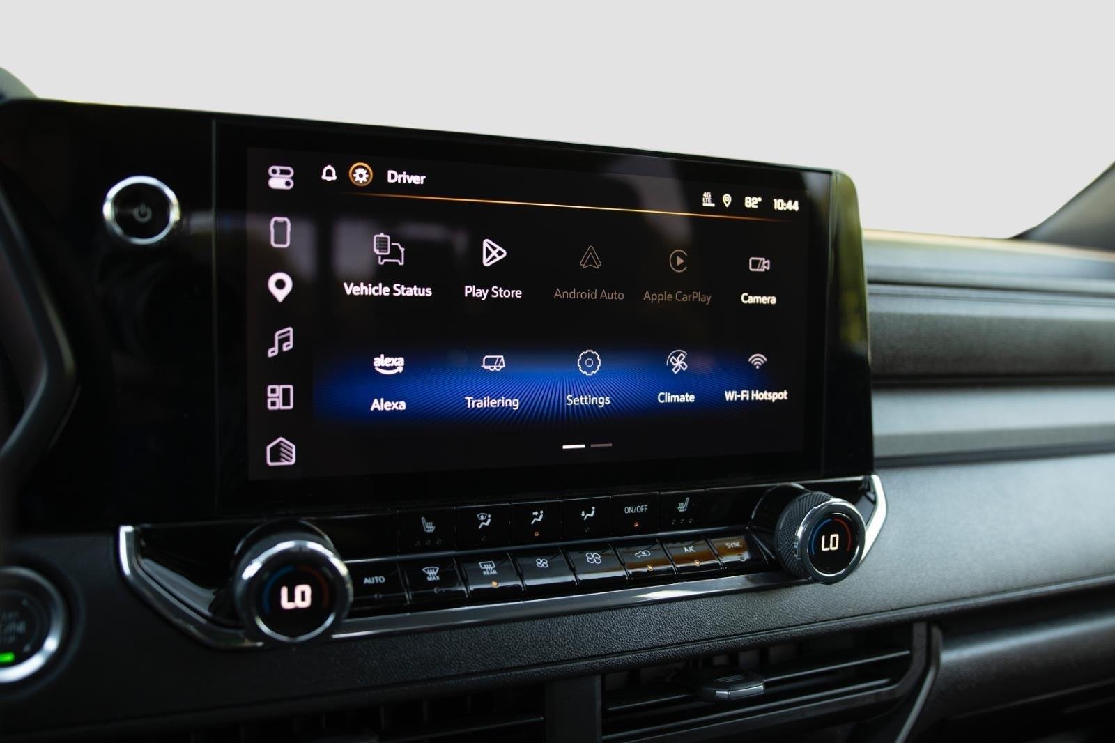 New 2025 Summit White Chevrolet Trail Boss image 17