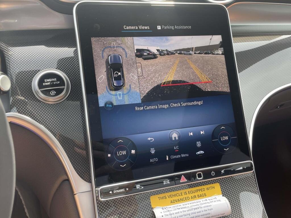 New 2027 Graphite Grey Metallic Mercedes-Benz GLC 300 image 25