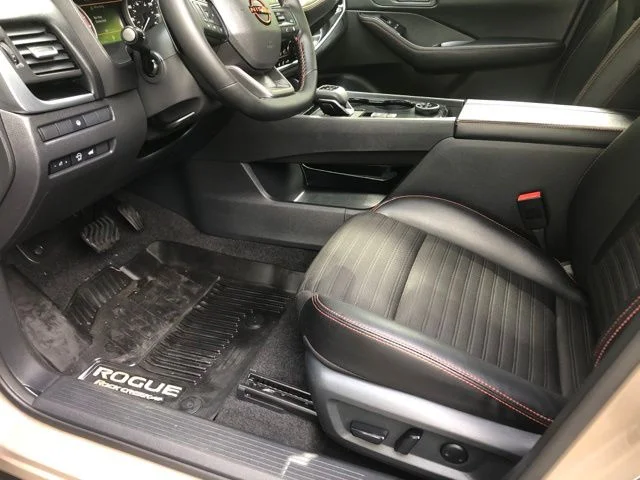 Used 2025 Baja Storm Metallic Nissan Rock Creek image 22