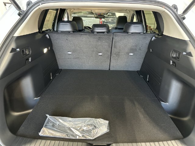 New 2026 Beige Mazda 2.5 S Preferred image 26