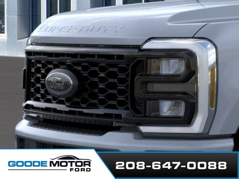 New 2026 Glacier Gray Metallic Tri-Coat Ford F-350® Lariat® image 17