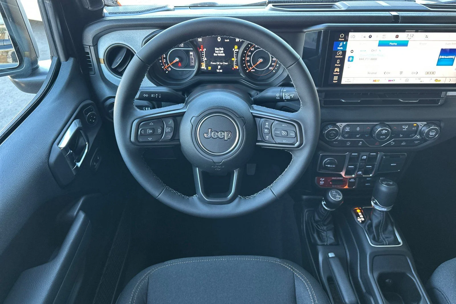 2026 Jeep Wrangler 4-Door Willys - Photo 10